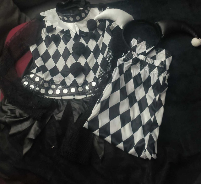 Spirit Halloween Girls Costumes - photo 2