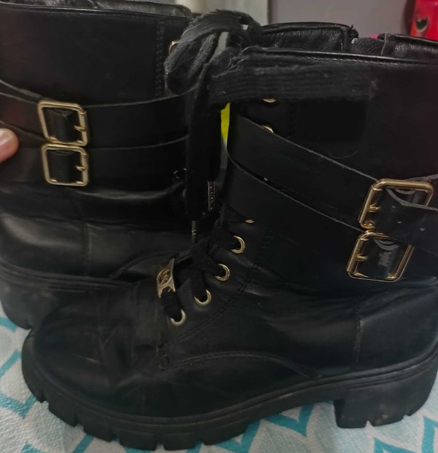 MK Leather Boots Woman's Size 8