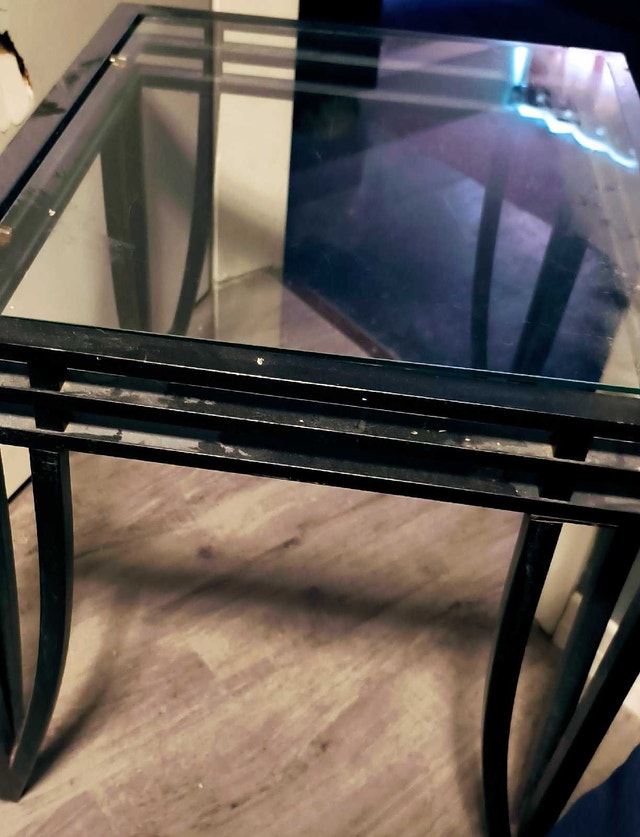 Two Chrome/Glass Solid End Tables - photo 2