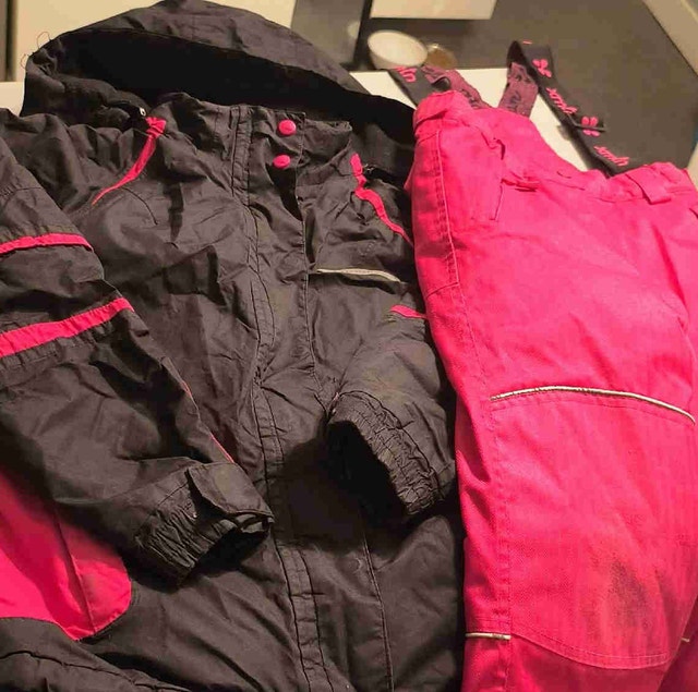 Girls Size 7/8 Jacket & Snow Pants