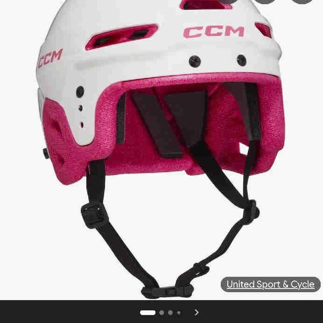 CCM Small Girls Hockey Helmet