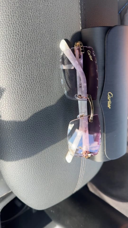 Cartier Glasses (250) - photo 2