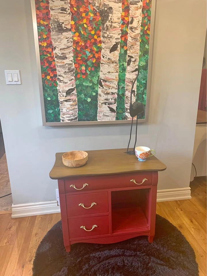 French Provincial Wood Console Table/Accent Cabinet