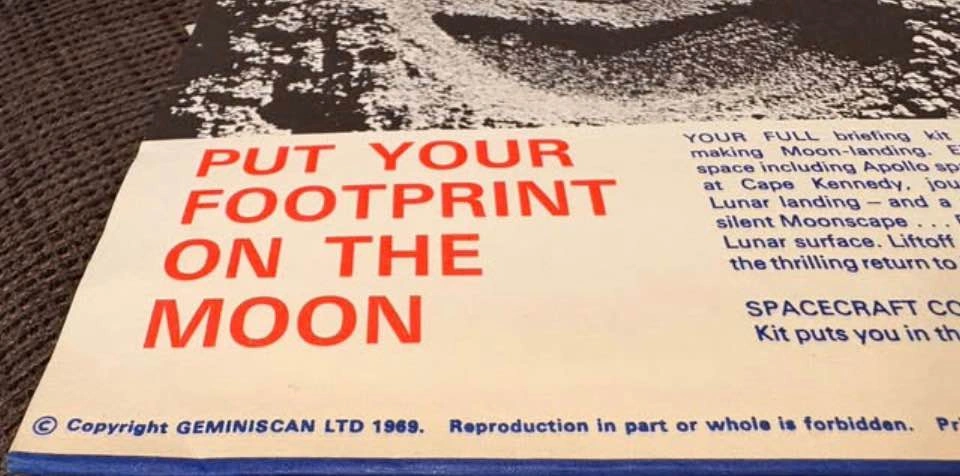 Original 1969 NASA "Touchdown on the Moon" Spacecraft Toy Kit - photo 3