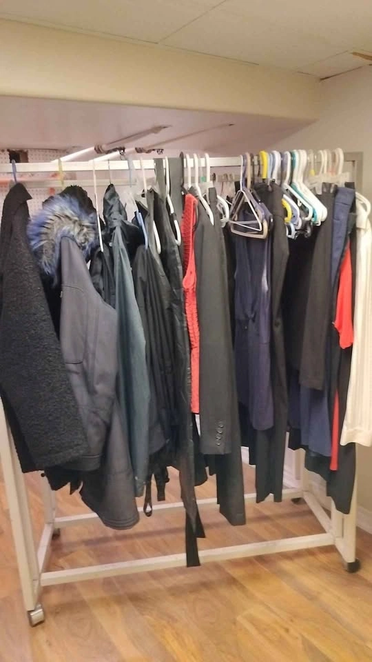Double-Rod Clothing Rack with caster 48"W by 61" H - photo 3