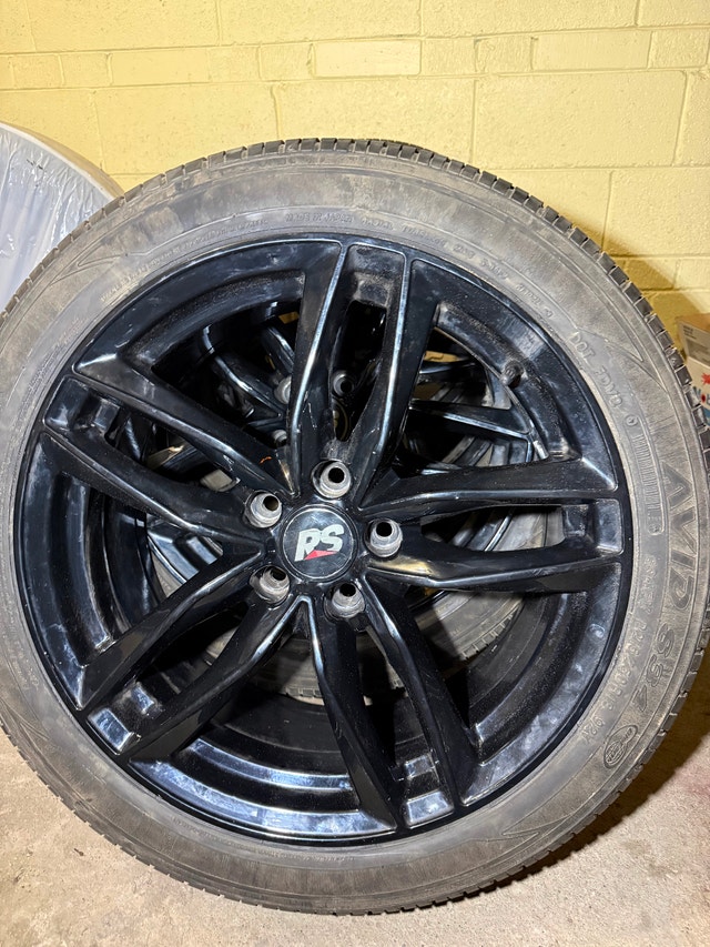 RS 18” Rims + Yokohama 215/50R18 Tires - photo 2
