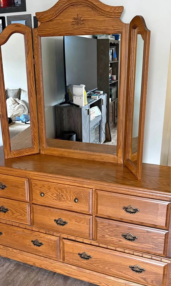 Dresser
