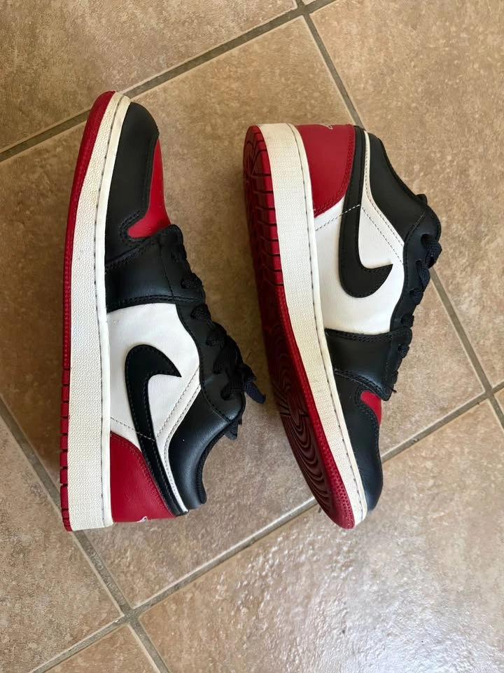 Jordan 1 Low 'Bred Toe 2.0' (GS) – Youth Size 7Y / Women's 8.5 - photo 3