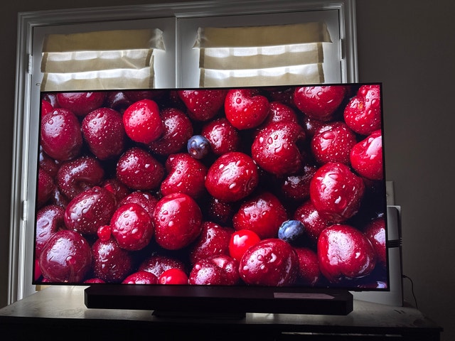 Samsung 65” Q70D QLED 4K HDR 120Hz Smart TV