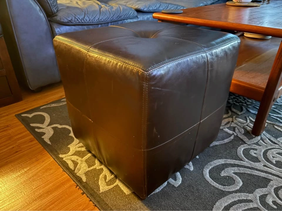 Vintage 80’s Dark BROWN Leather Ottoman / Footstool