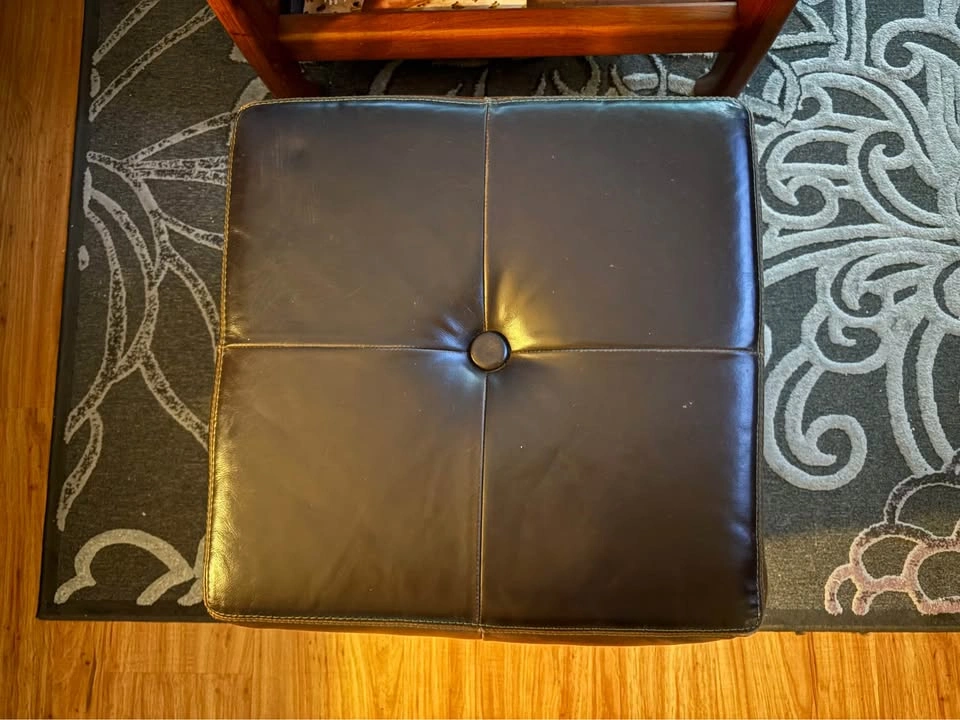Vintage 80’s Dark BROWN Leather Ottoman / Footstool - photo 2