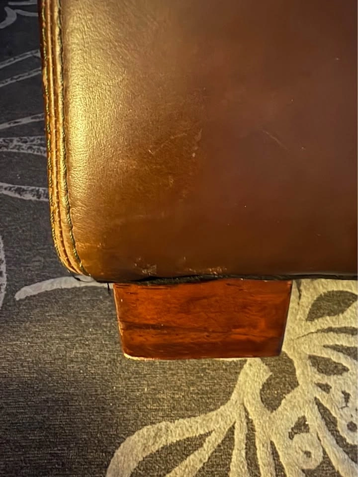 Vintage 80’s Dark BROWN Leather Ottoman / Footstool - photo 3