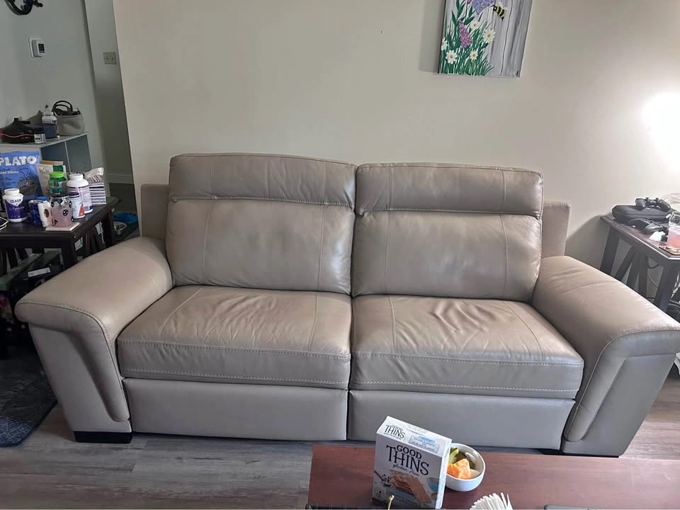 Cindy Crawford Collection Leather Power Reclining Sofa