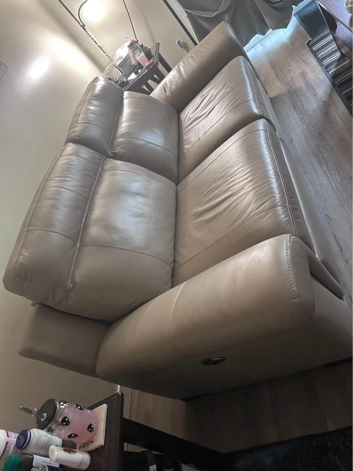 Cindy Crawford Collection Leather Power Reclining Sofa - photo 2