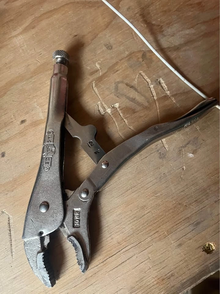 Vise grips - photo 2