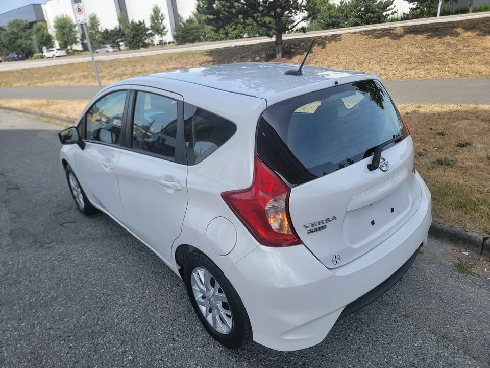 2017 Nissan Versa Note - photo 5