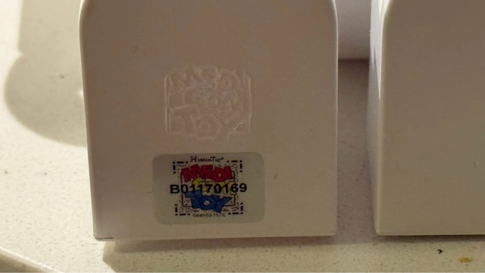 Authentic Bearbrick Casper the Friendly Ghost 400% + 100% Set - photo 2