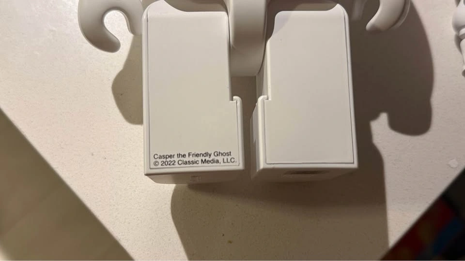 Authentic Bearbrick Casper the Friendly Ghost 400% + 100% Set - photo 3