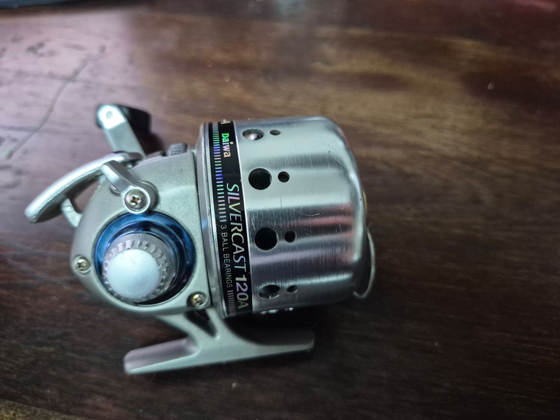 Daiwa Silvercast Fishing Reel - photo 2