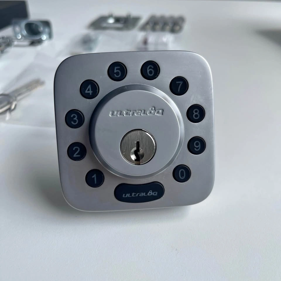 Smart Home Door Lock - App, Alexa, Google, Keypad - NEW