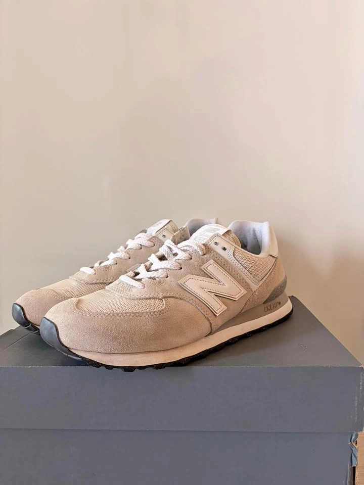 New Balance Unisex Sneakers