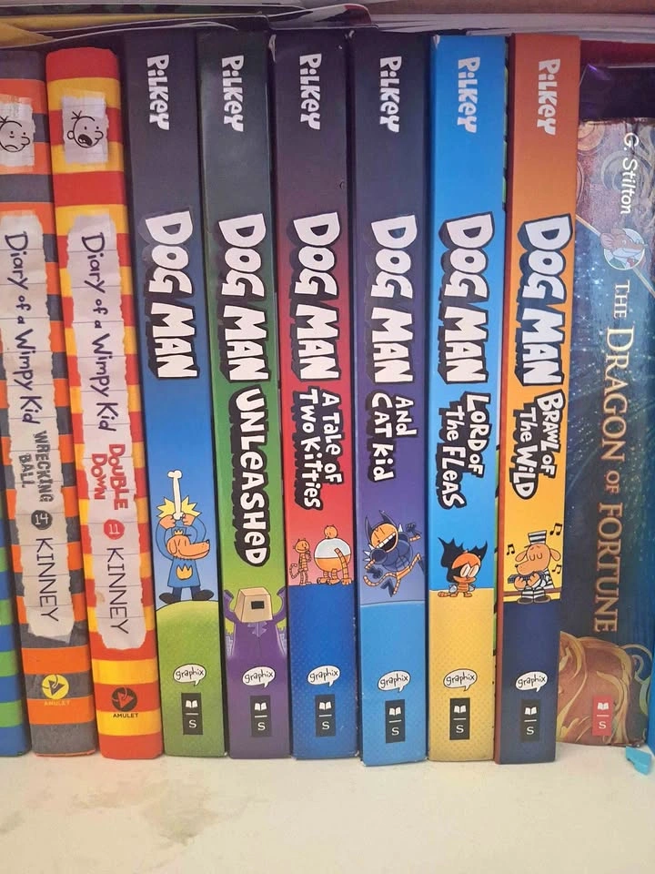 Kids books good condition
