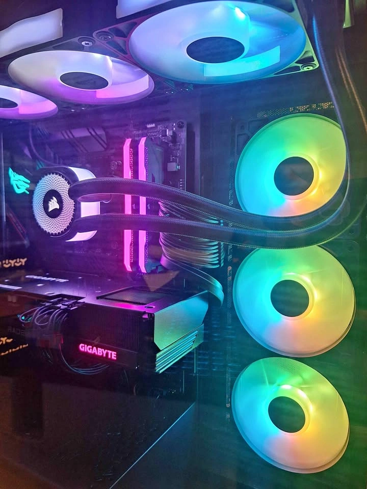 AM4 Gaming PC