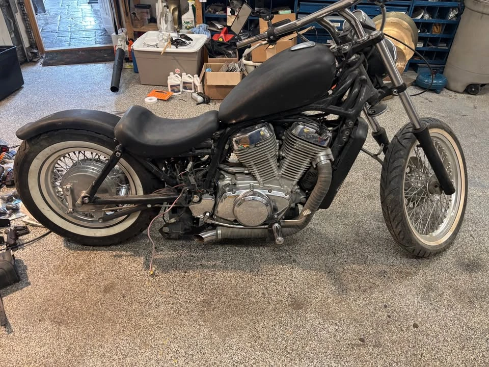 1985 Suzuki Intruder - photo 3