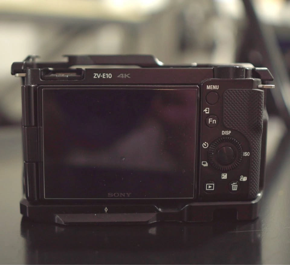 Sony ZV-E10 Mirrorless Camera - photo 5