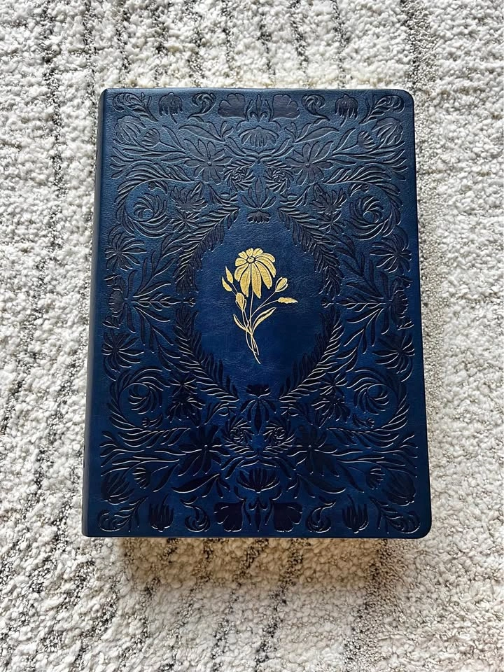 Hosanna Revival CSB Study Bible Versailles