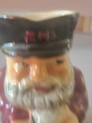 Vintage Crown Devon Chelsea Pensioner Toby Jug - photo 4