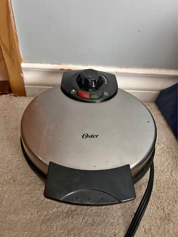 Oster Belgian Waffle Maker