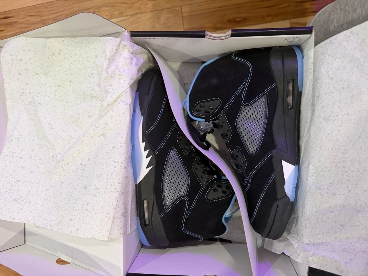Air Jordan 5 Black University Blue Sneaker - photo 5