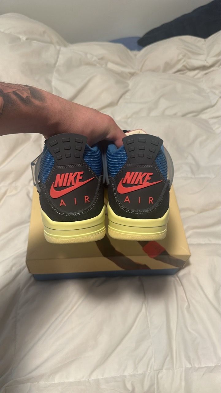 Air Jordan 4 Union Off Noir Sneaker - photo 3