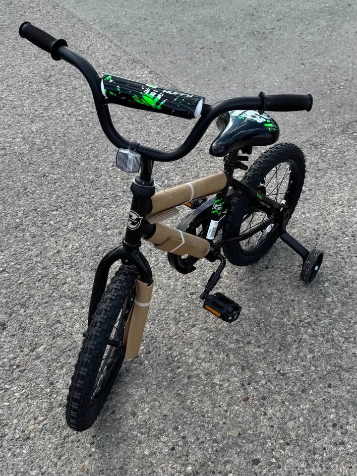 Huffy Rock It 16" Kids' Bike *NEW* - photo 2