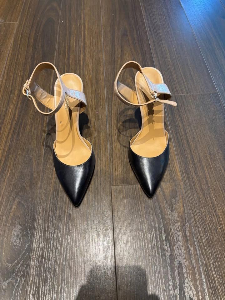 Multiple different pairs of heels - photo 4