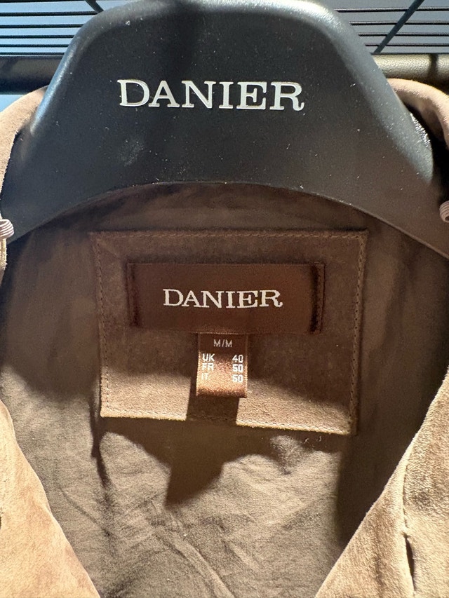 Danier Suede Jacket - photo 2