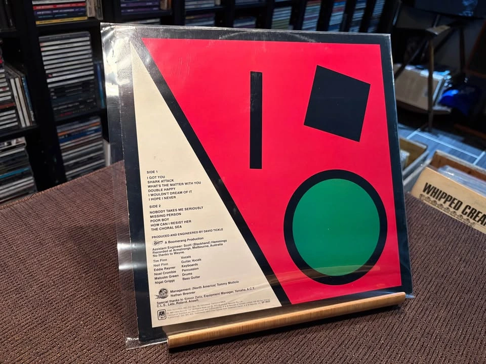 33LP Record: Split Enz – True Colours (1980 Vintage Vinyl) - photo 3