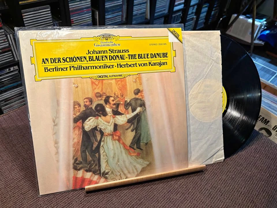 Vinyl LP Johann Strauss: The Blue Danube Deutsche Grammophon