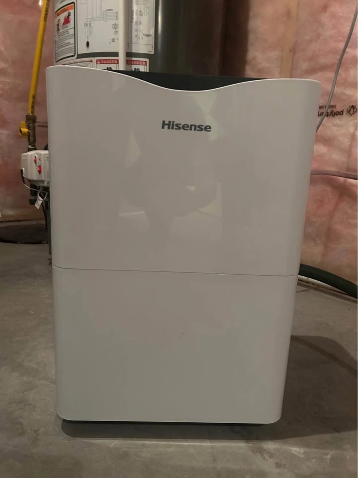 Hisense 35-Pint Portable Dehumidifier with warranty - photo 2