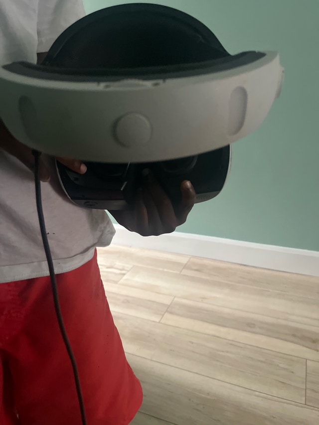 Sony PlayStation VR Headset - photo 3