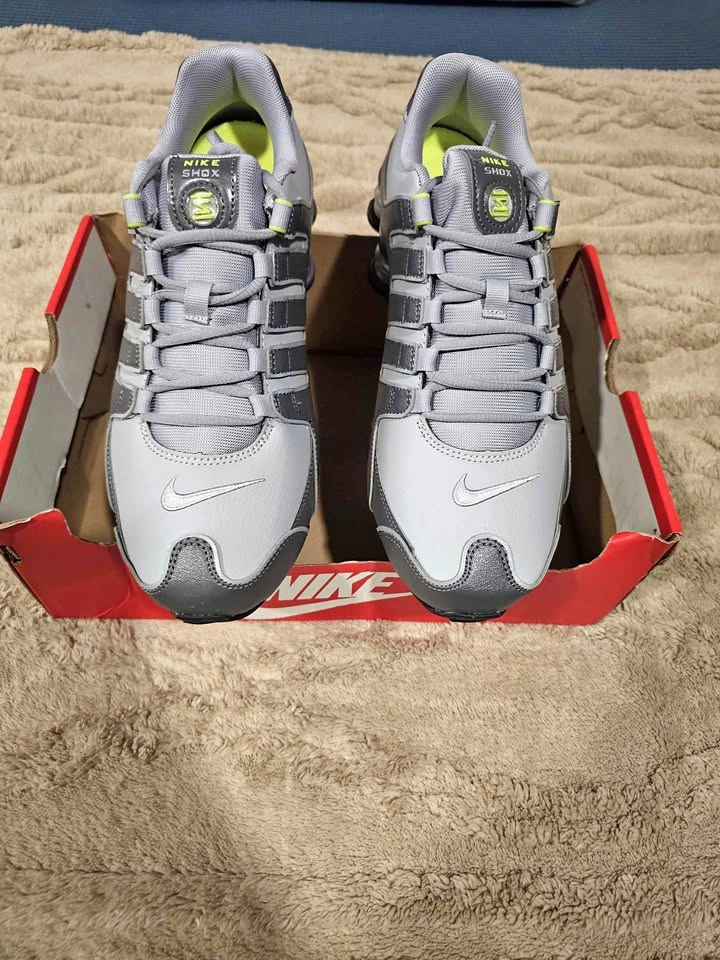 Nike Shox NZ – Brand New