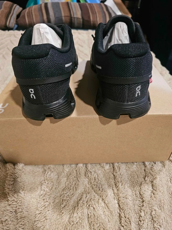 On Cloud 5 Black/Black Colorway - photo 5