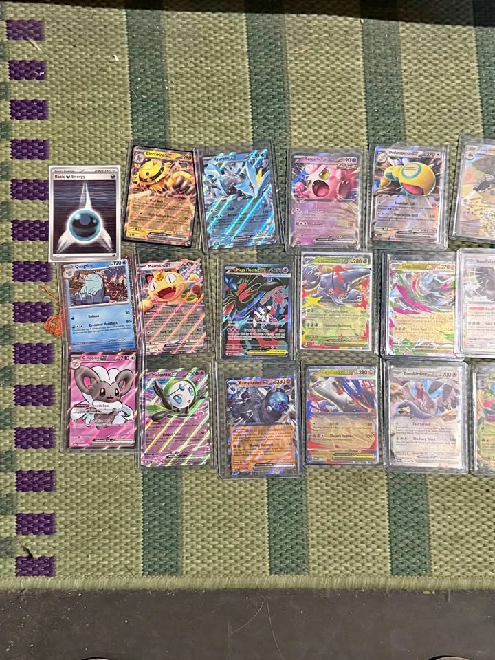 Huge Pokemon Lot