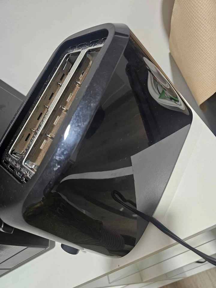2-Slice Toaster - photo 2