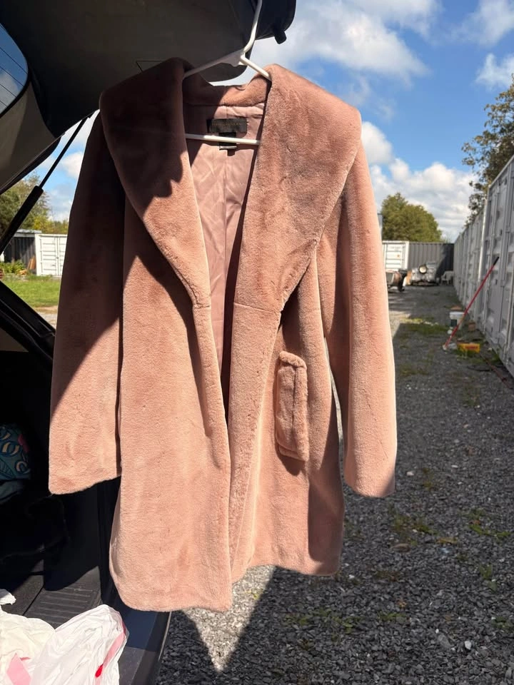 Donna Karan New York Blush Pink Faux Suede Long Coat – Size M - photo 2