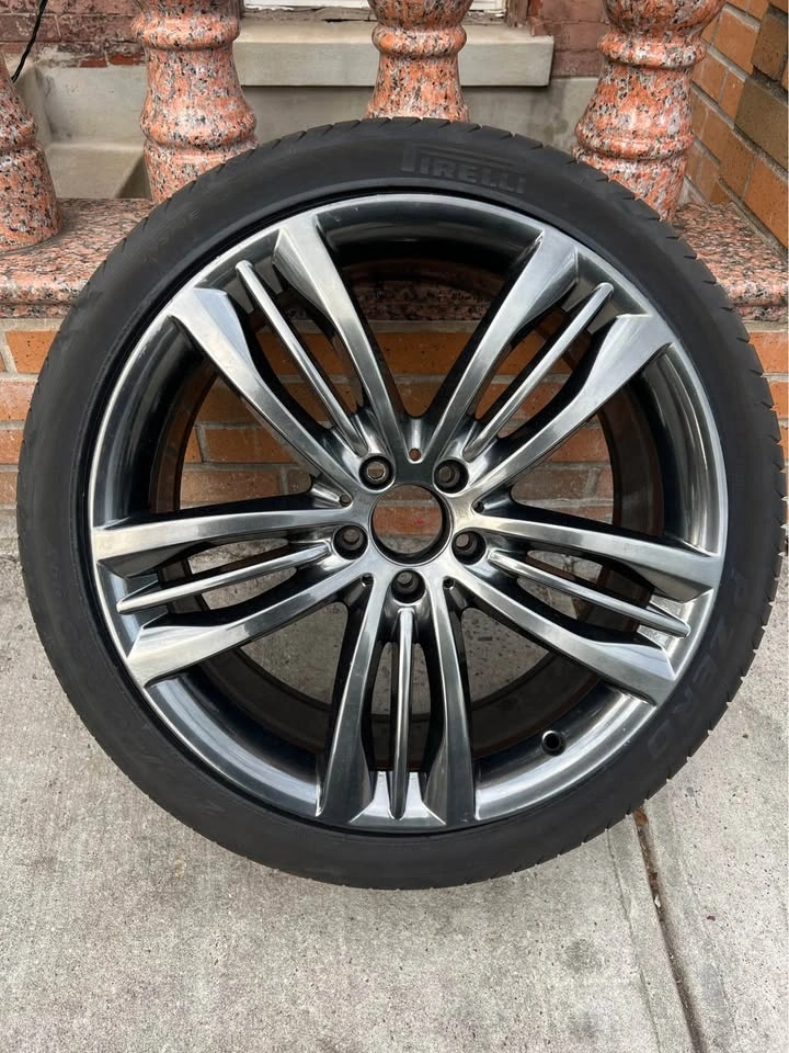 Display BMW 20” Rim (RIM ONLY) - photo 3