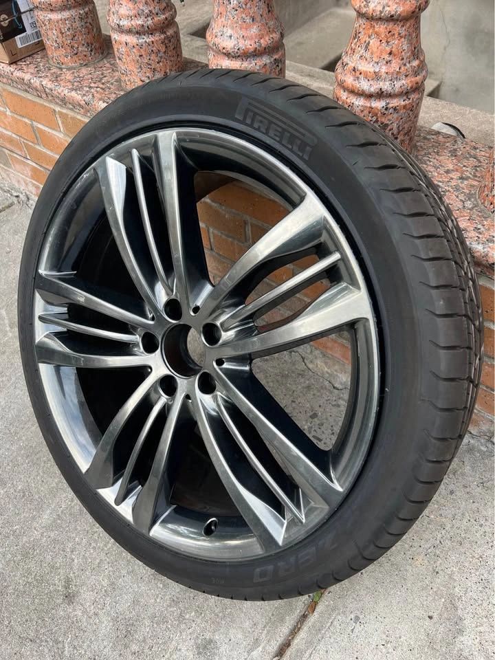 Pirelli 245/40R20 P Zero Run Flat Tire (TIRE ONLY) - photo 2