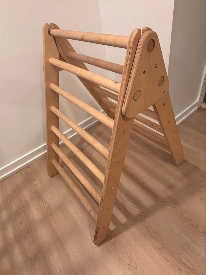 Wooden Pikler Triangle with Rope Climbing Ramp - photo 3