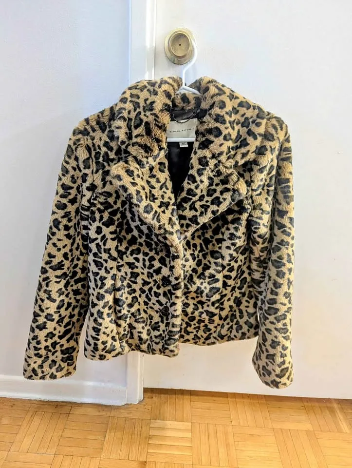 Soft Banana Republic Leopard Print Jacket Size Small thumbnail